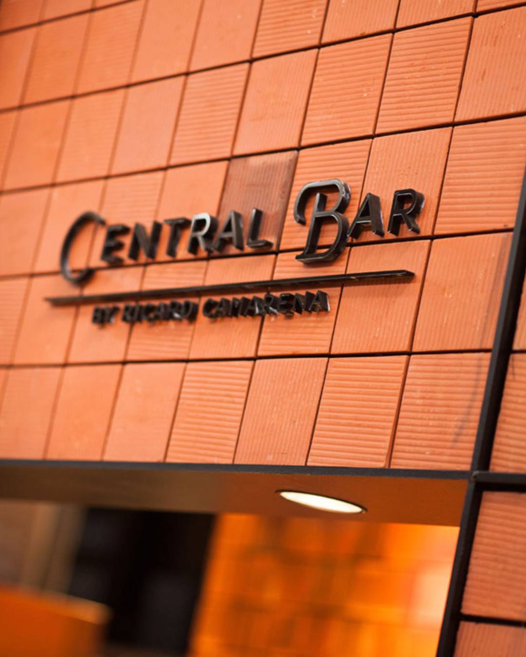 Sentral Bar Central Bar - Francesc Rifé Studio